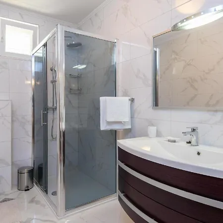 بيت للعطل Ferienhaus Mit Privatpool Fuer 6 Personen Ca 101 Qm In Stankovic Bei Orebic, Dalmatien Sueddalmatien